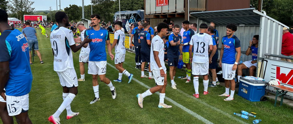 Foto zur News: „Hoffe zwo“ unterliegt den Kickers