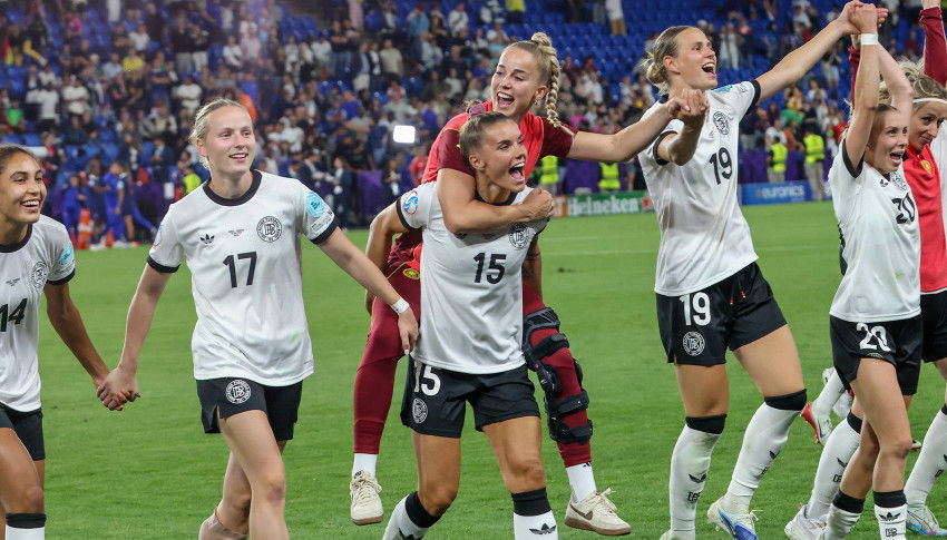 Foto zur News: Sieg im Elfmeterschießen bringt deutsche Nationalmannschaft ins Halbfinale