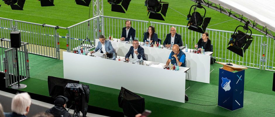 Photo to the news: Membership of Patrick Andreas Bauer suspended